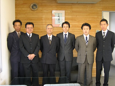 s-090105 (1).jpg