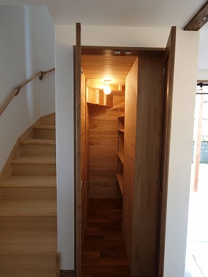 s-090805 (2).jpg