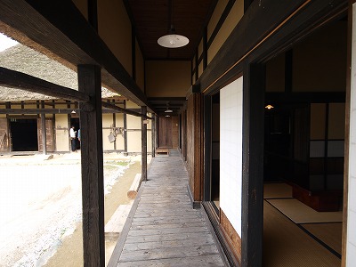 s-090911 (9).jpg