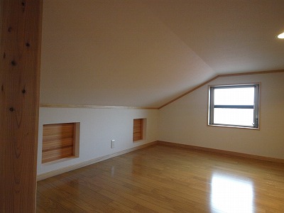 s-100218.jpg