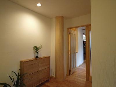 s-100419 (8).jpg