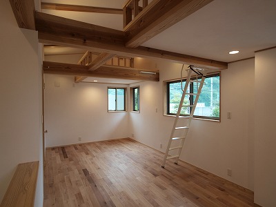 s-101008 (7).jpg