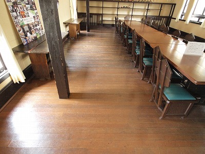s-110301 (5).jpg