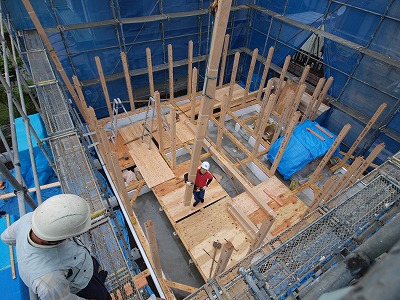 s-110602 (1).jpg