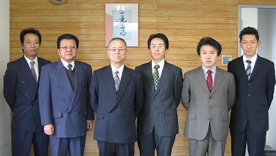 マクス社員一同 マクス社員一同