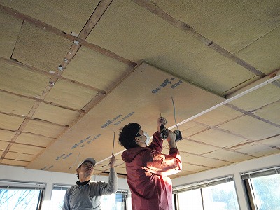 s-111220 (2).jpg