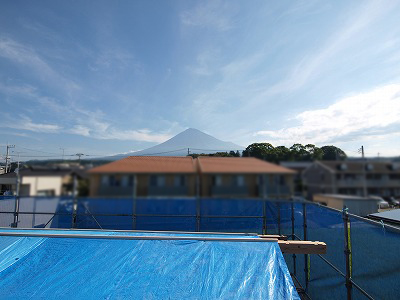 s-120806.jpg