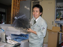 s-080603.jpg