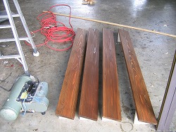 s-080903.jpg