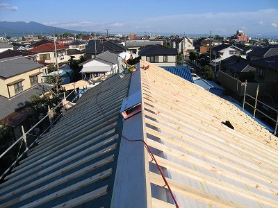 s-081028.jpg