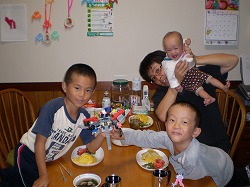 y-081022誕生日.jpg y-081022誕生日.jpg