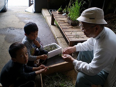 y-090422ӣ.jpg