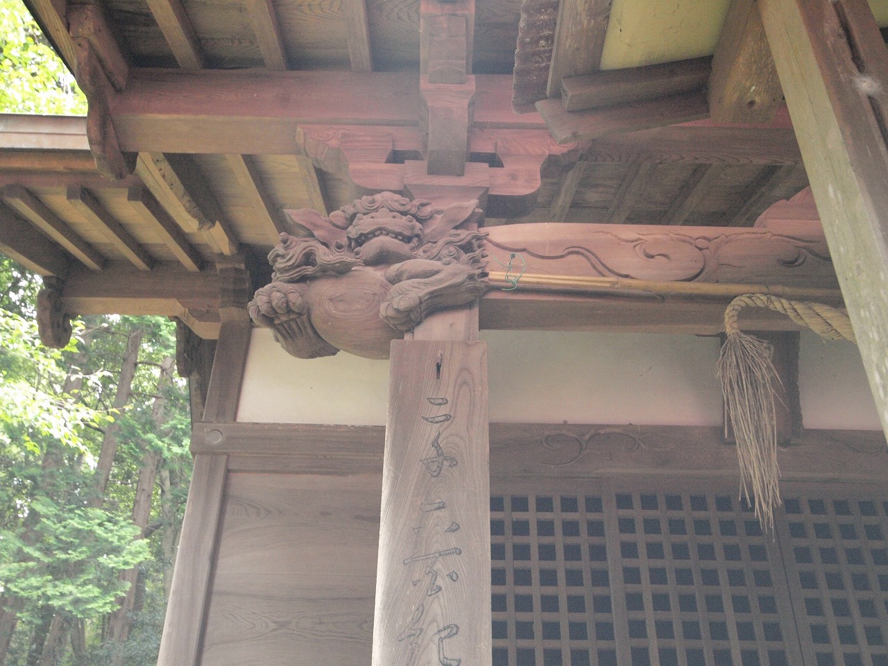 神社の彫刻