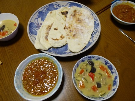 ナンでカレー♪