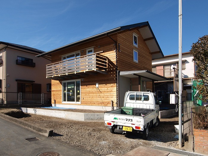 富士市　新築住宅　木の外壁