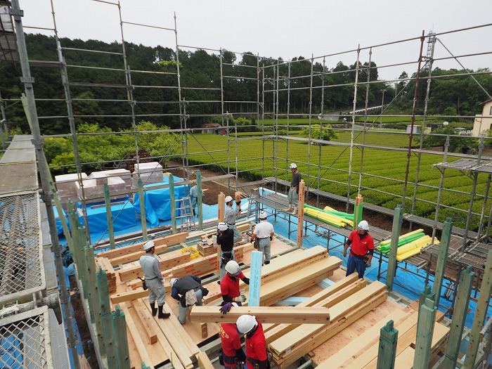 富士宮市　新築住宅　上棟開始