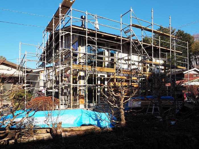 静岡県小山町　新築住宅工事　木とシックイの外壁