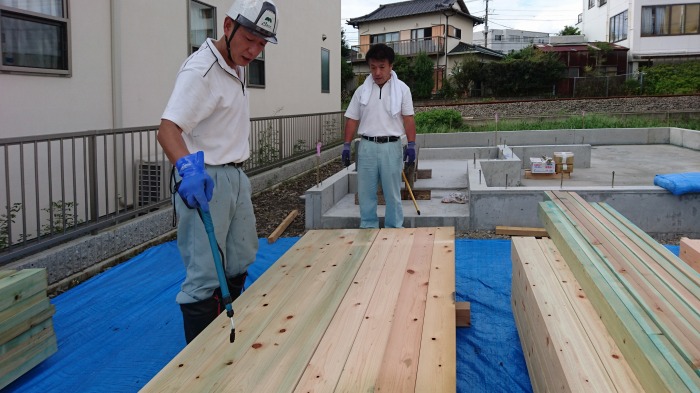 沼津市　新築住宅工事　ホウ酸処理