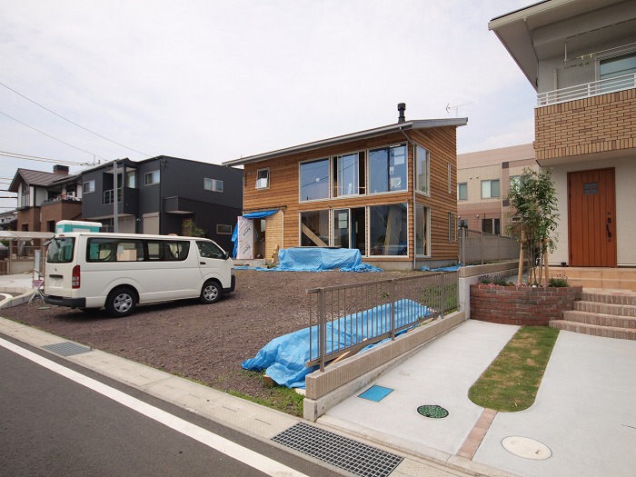 富士宮市新築住宅 木の外壁