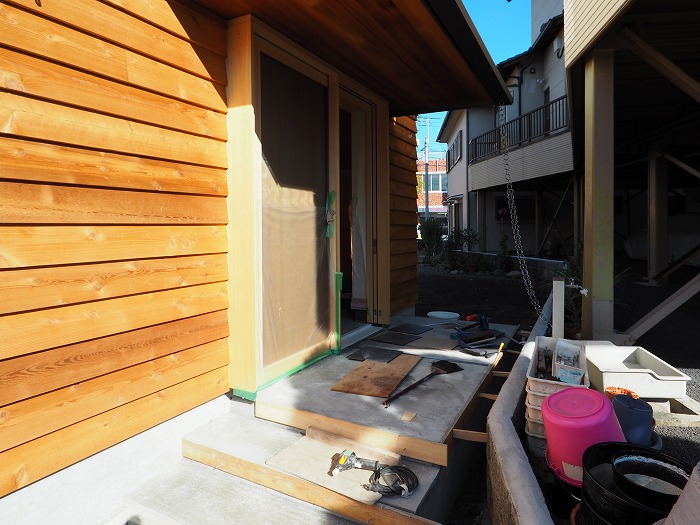 富士市 新築住宅 現場風景 玄関引き戸