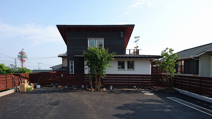 富士市 モデルハウス 植栽後