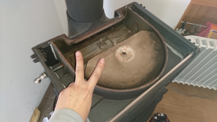 三島市 薪ストーブの煙突掃除